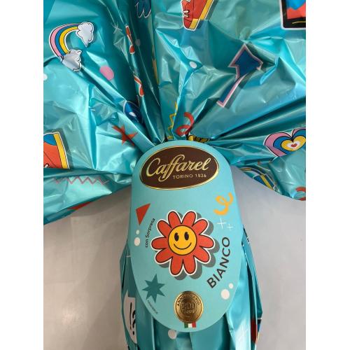 Uovo Teenagers bianco CAFFAREL con sorpresa tecnologica